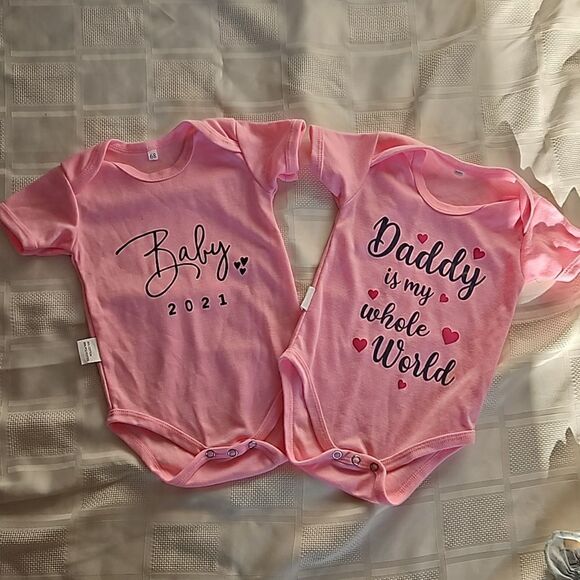 Carter's Baby Girl Oncies Bundle Of 12 Lot 6-9 Months - Picture 7 of 12